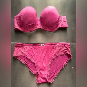 Victoria’s Secret Bra & Panties set